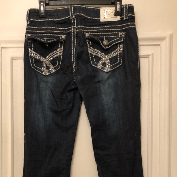 Miss Chic Designer Jeans - Picture 3 of 10
